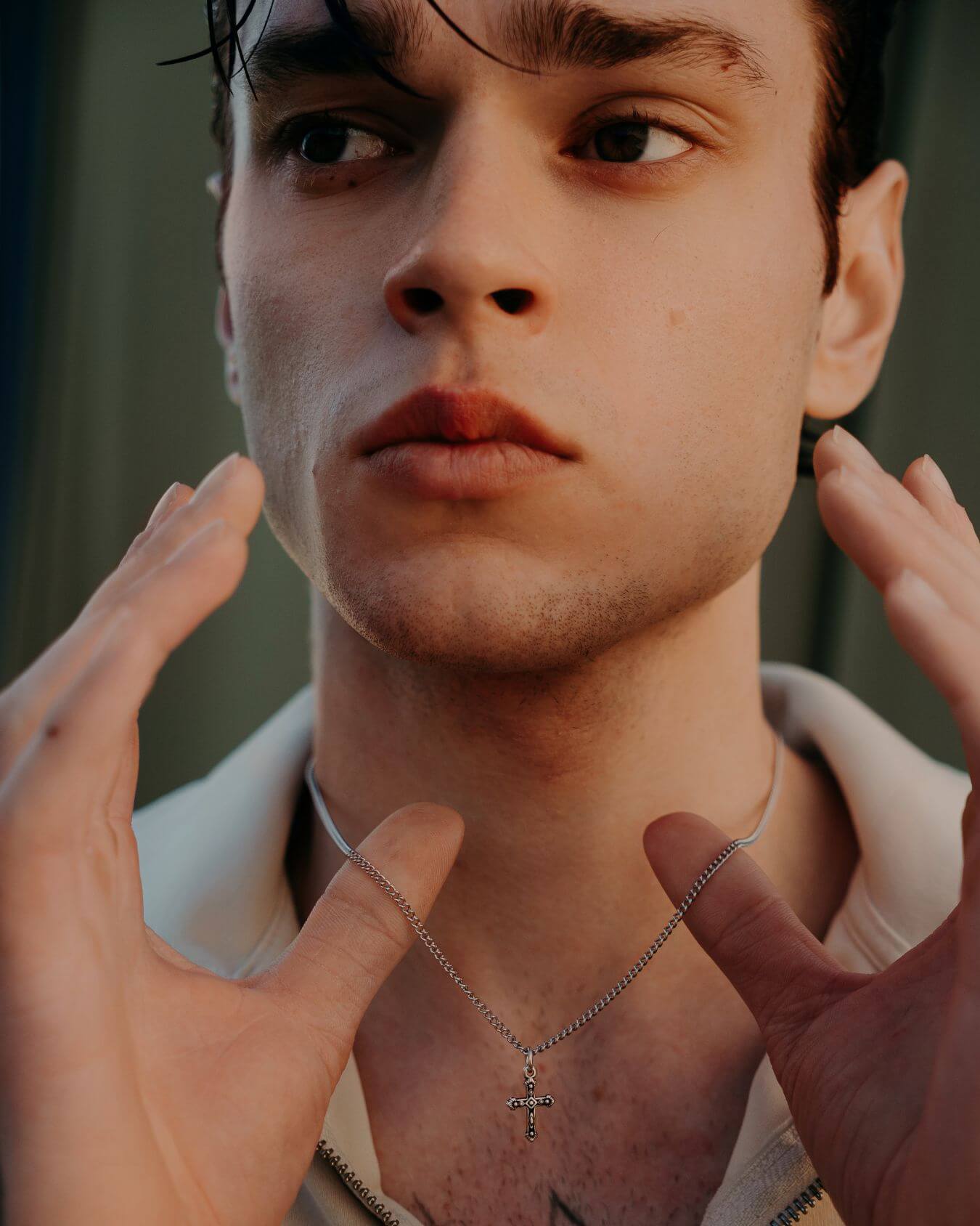 VINTAGE CROSS NECKLACE