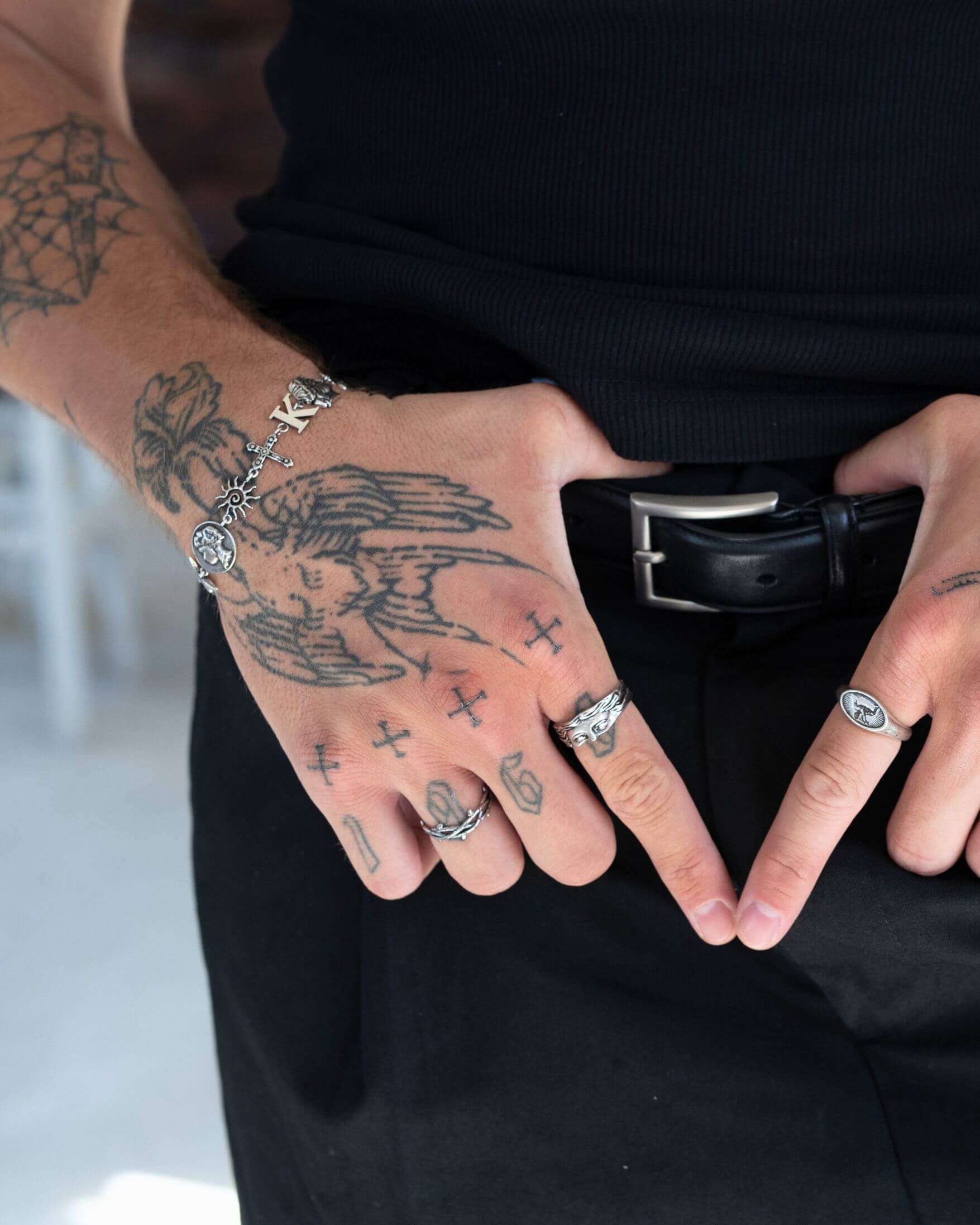 "Kelyoz Iconic Charm"