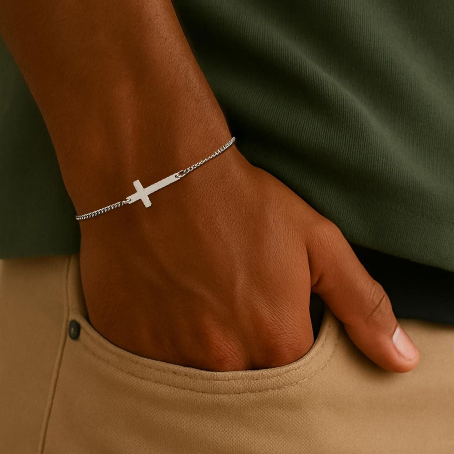 "CROSS"