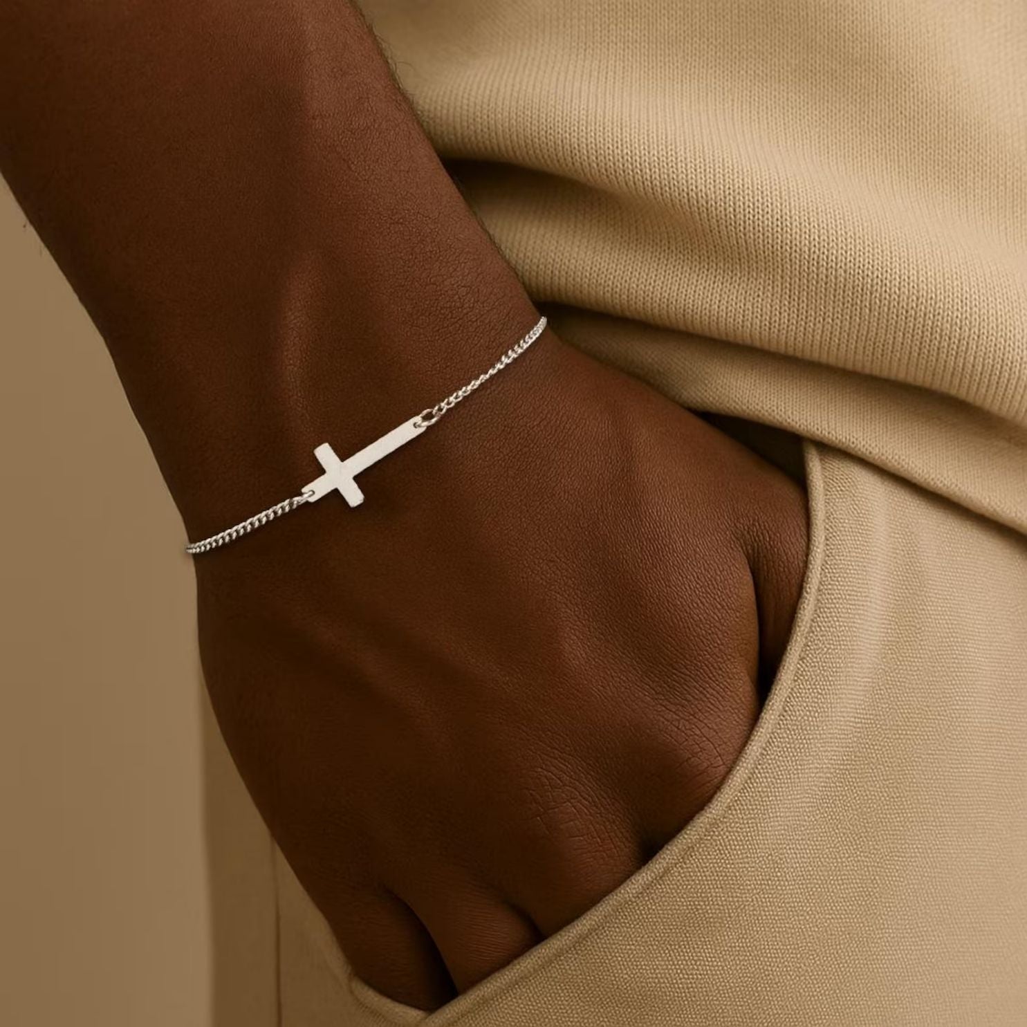 "CROSS"