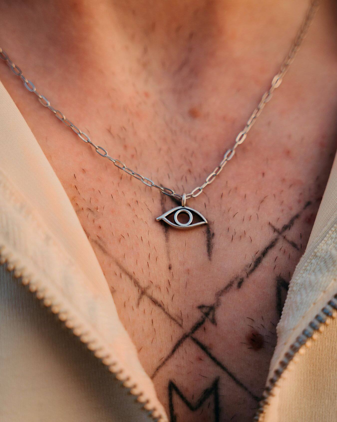 VISION NECKLACE