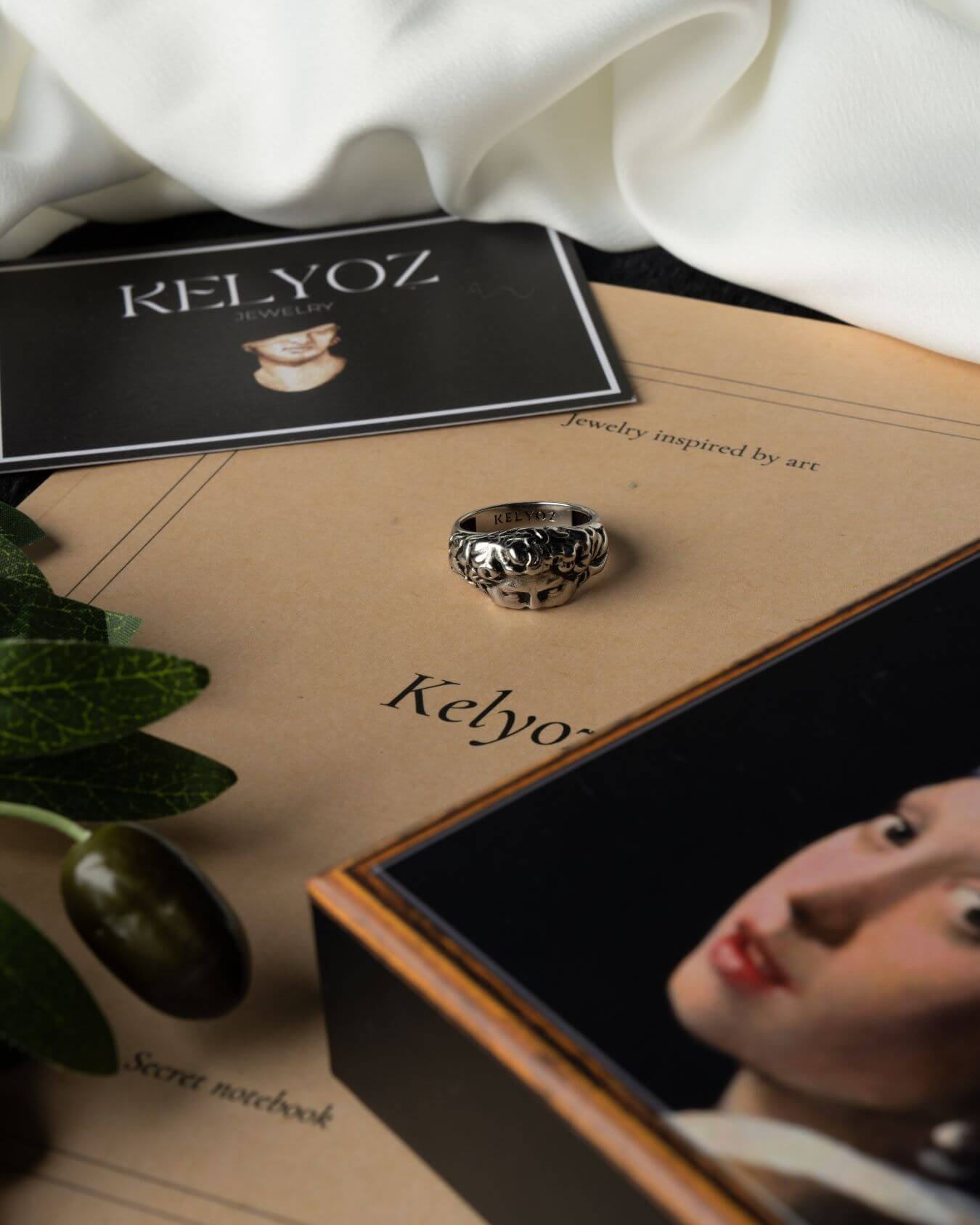 "DAVID - MICHELANGELO"