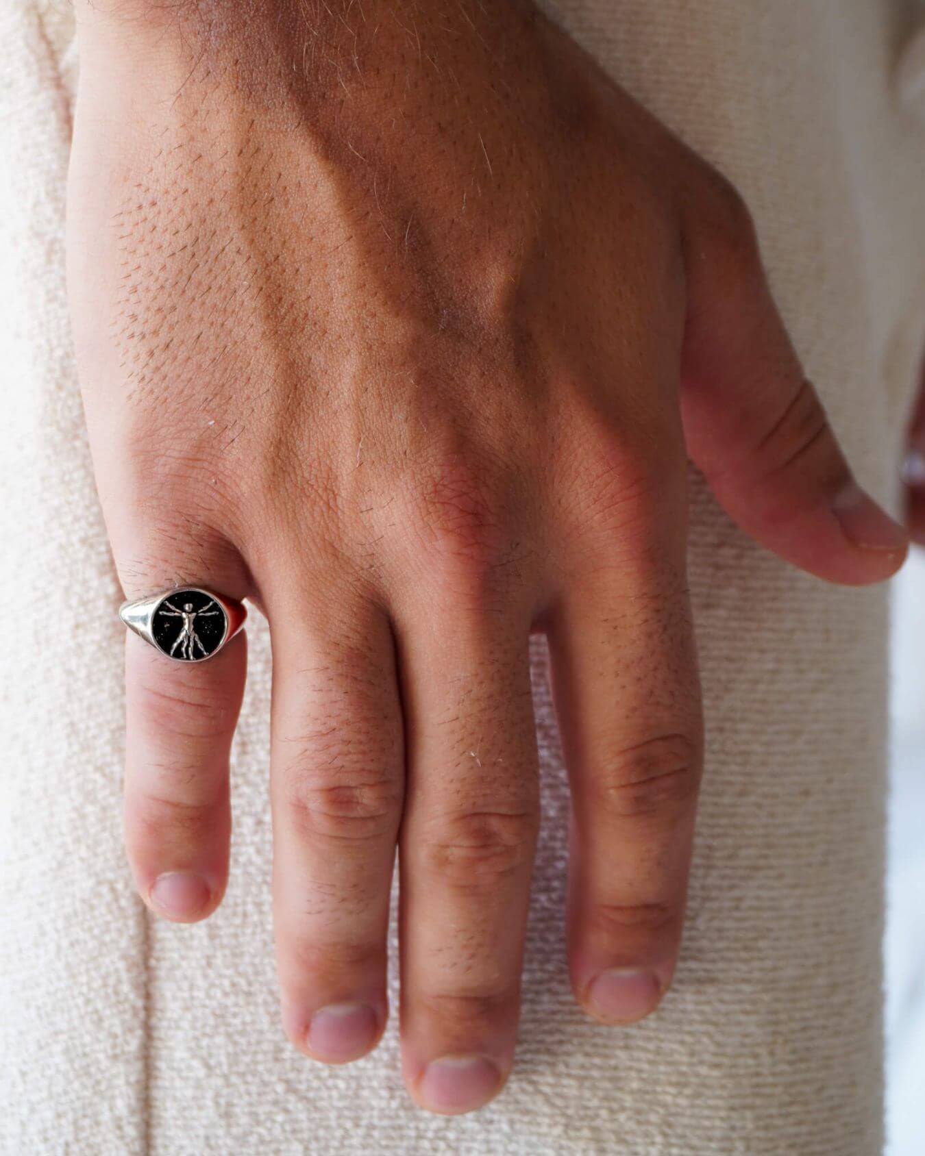 VITRUVIAN - LEONARDO DA VINCI